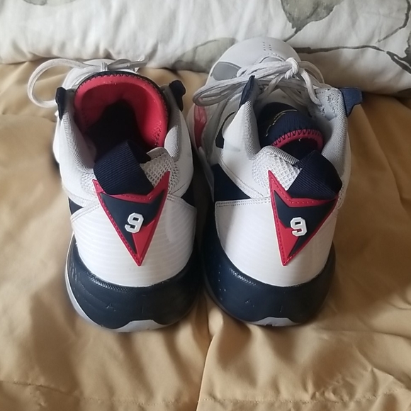 Air Jordan Zoom 9 - Picture 5 of 6